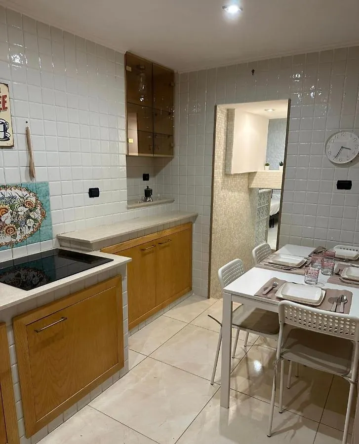 شقة نابولي  في Portapiccola House